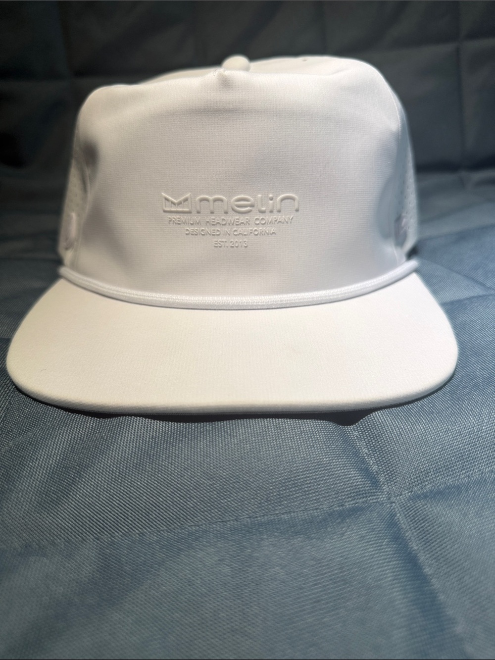melin White Premium Snapback Hat